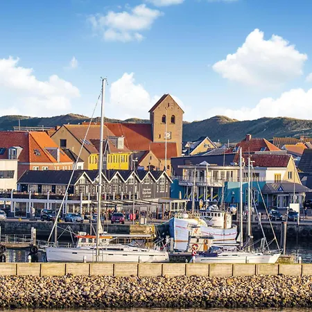 Awesome In Hvide Sande With Sauna Casa de Férias *