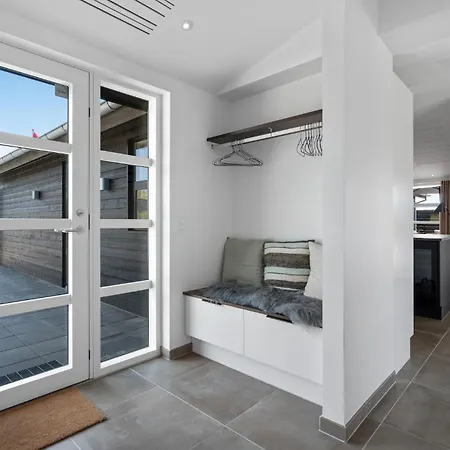 Casa de Férias Awesome In Hvide Sande With Sauna *