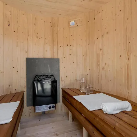 Awesome In Hvide Sande With Sauna Ferienhaus